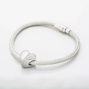 Asbedel – Zilver, Hart gebroken